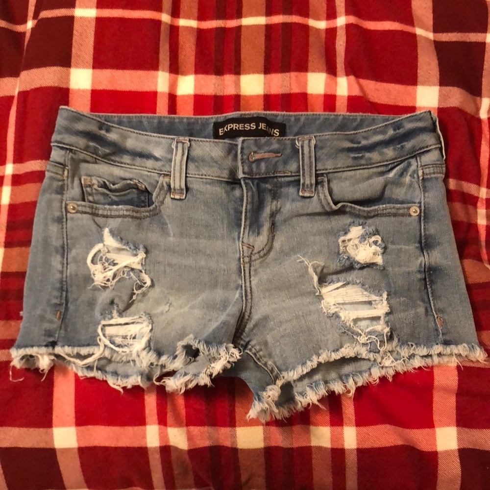 Express Jeans distressed cut off denim shorts